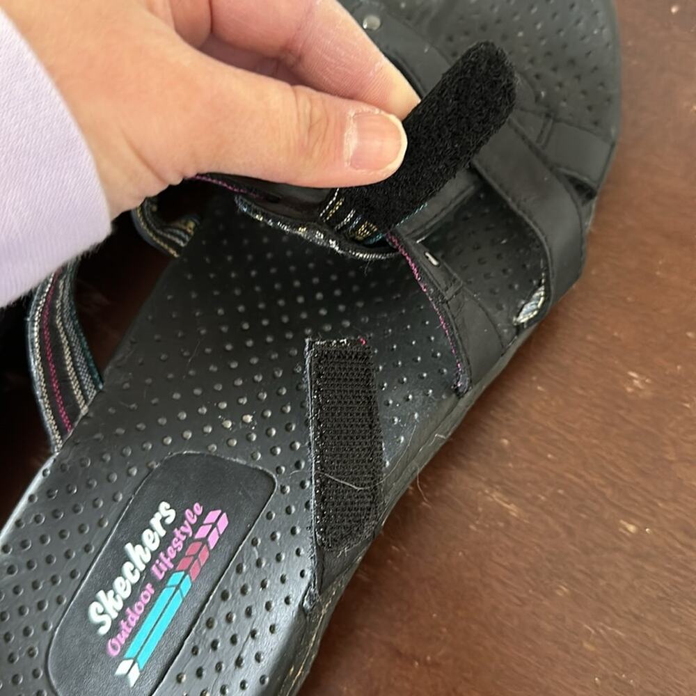 Sketchers | Outdoor Lifestyles Sandals Size 11 - Picture 6 of 8